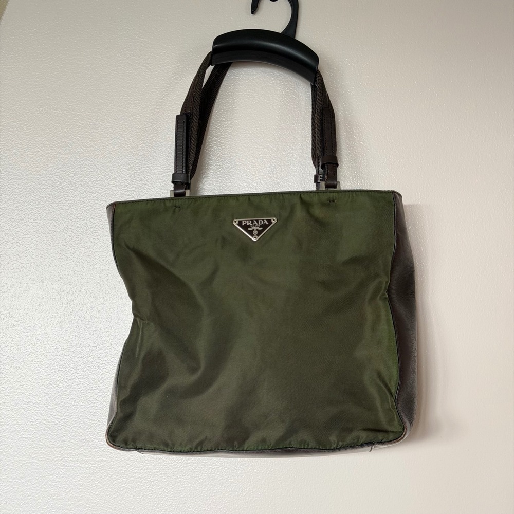 Prada Authentic COA Vintage  Olive‎ Green Leather Tote Bag Minimalist Luxury OS
